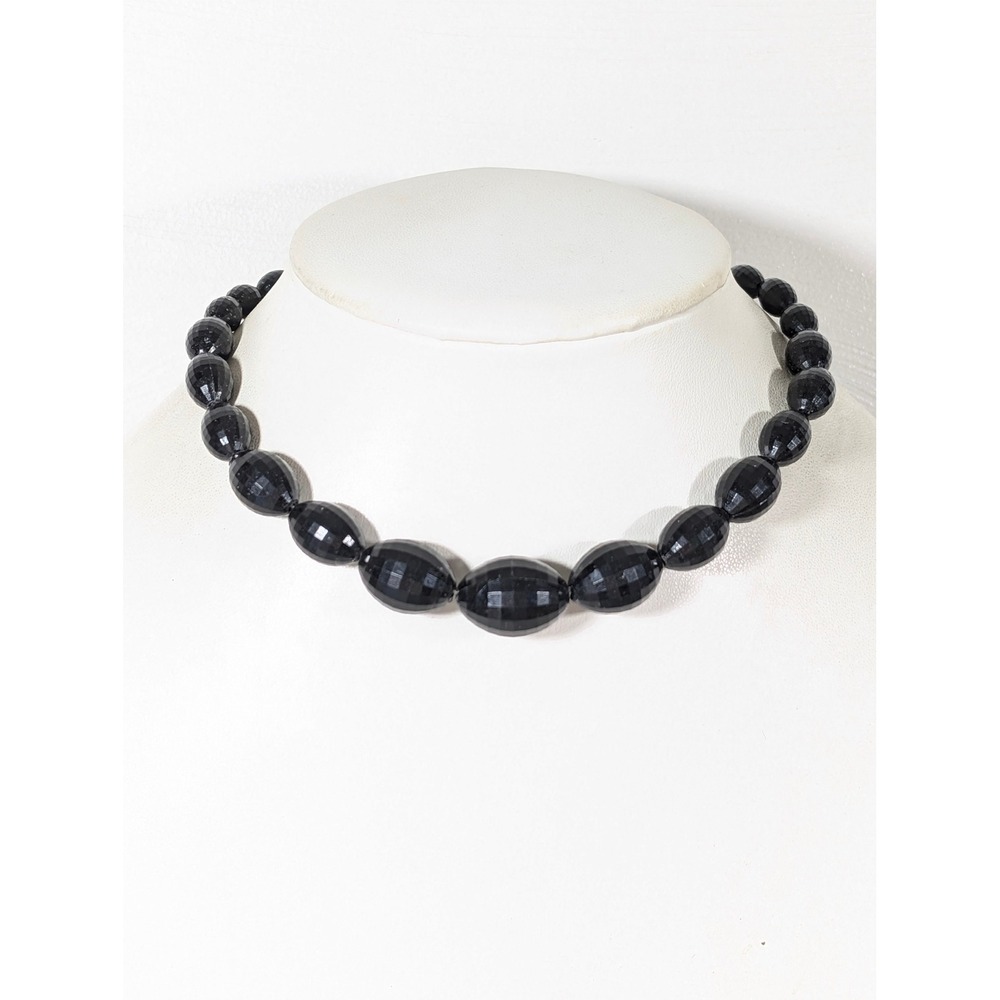 Vintage Hong Kong Black‎ Faceted Lucite Bead Choker Necklace Gold Tone 16 Inch
